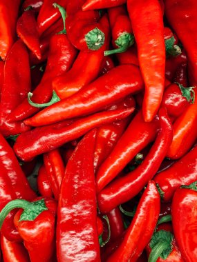 Arkaplan gibi yemek için bir sürü acı baharat biberi.