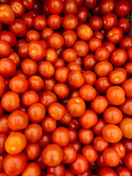 Viele Reife Leckere Tomaten Zum Essen Wie Ein Hintergrund — Stockfoto