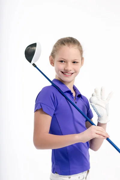 Mooi meisje golfer op witte achtergrondgeluid in studio — Stockfoto