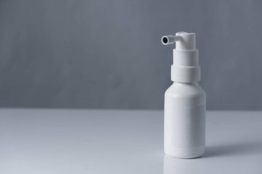 aerosol sprey şişesi temiz