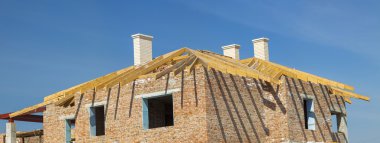 Küçük erkek ve kız fotoğraf makinesi kullanmayı öğrenme