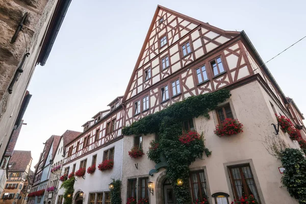 Ciudad Rothenburg ob der Tauber, una ciudad en el distrito de Ansbach — Foto de Stock