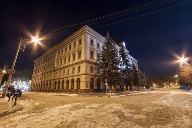 Bina Tıp Akademisi Ivano-Frankivsk, Ukrayna geceleri