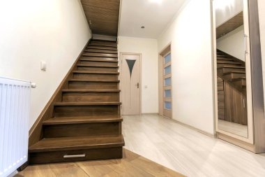 Modern mimarlık iç ile zarif lüks koridor gl ile