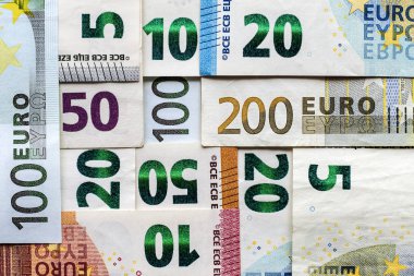 Arka plan için farklı Euro fatura para