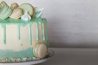 Güzel tatlı pasta, yakın pasta kurabiye ile