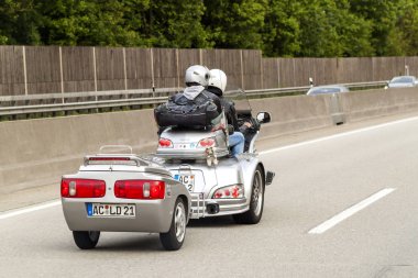 Mainz, Almanya - 12 Haziran 2017: Olağandışı motorlu bisiklet Alman hig üzerinde