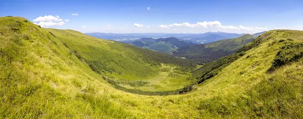 Panorama Des Montagnes Des Carpates Été Journée Ensoleillée Incroyable Vallée — Photo