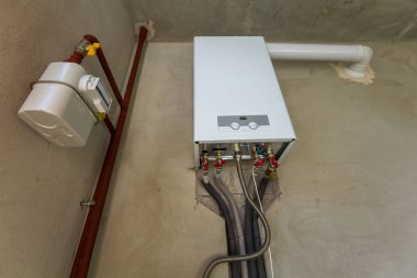 Daire yapım ve yenileme aşamasında.