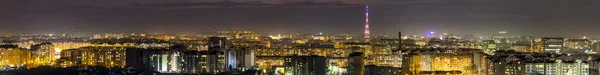 Panorama de la vue aérienne nocturne de la ville d'Ivano-Frankivsk, Ukraine . — Photo