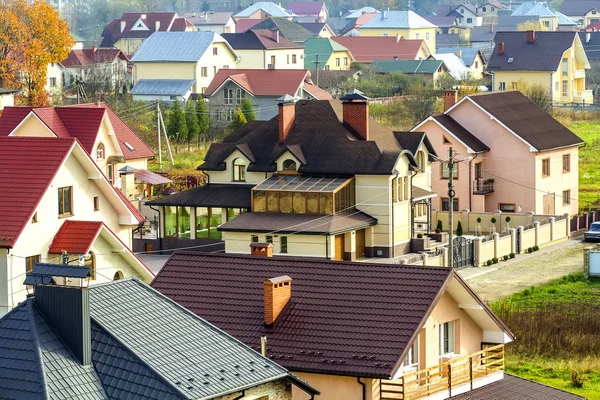 Veduta aerea della zona residenziale con case moderne a Ivano-Fran — Foto Stock