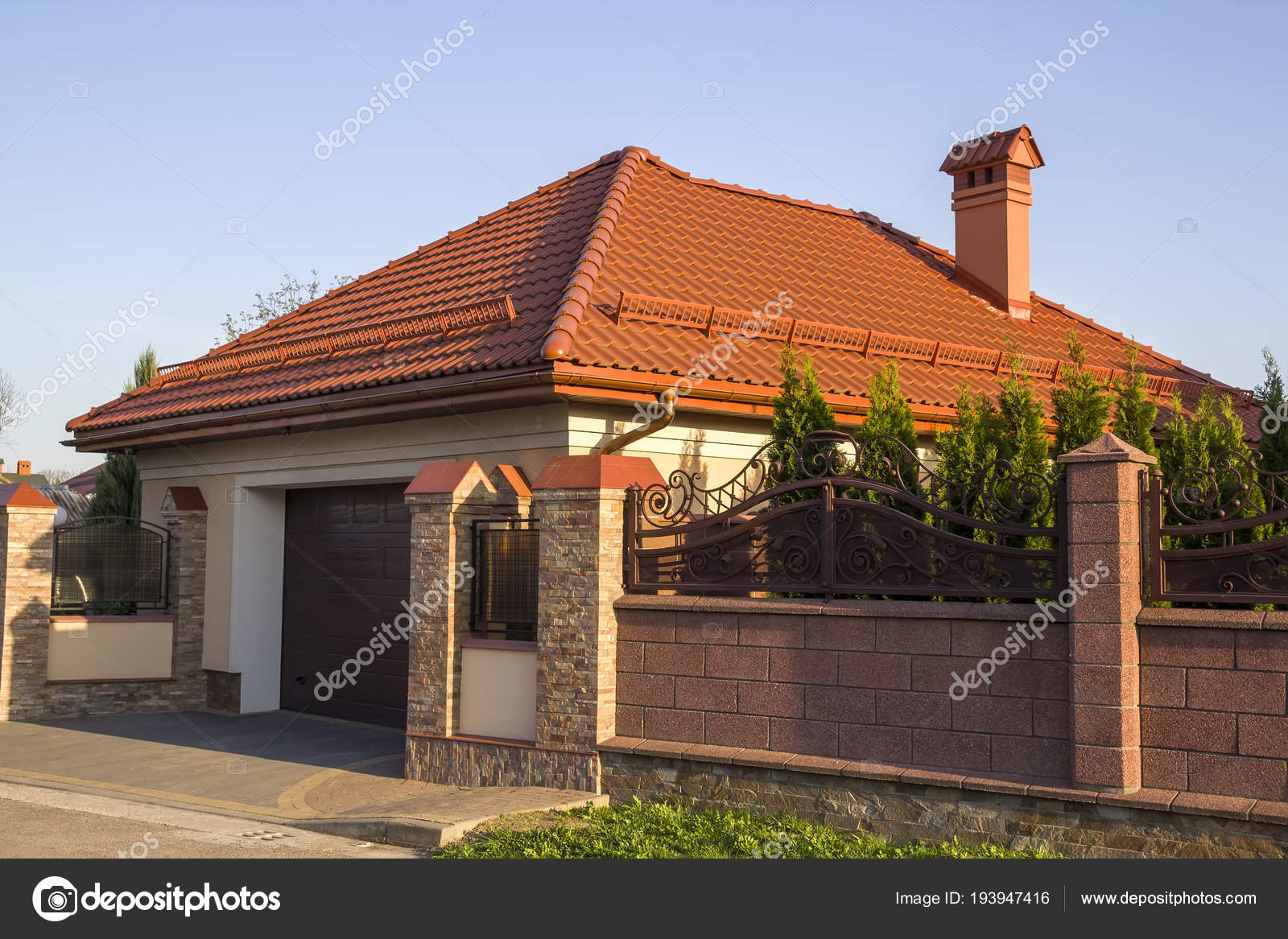 New Modern Luxurious Expensive Residential Cottage House Shingle
