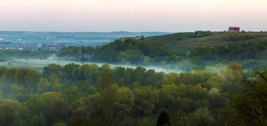 Ivano-Frankivsk CIT sabah hava görünümünü güzel Panoraması