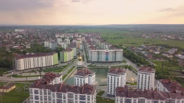 Vista Aérea Zona Residencial Con Edificios Apartamentos Calles Ciudad Ivano — Vídeo de stock