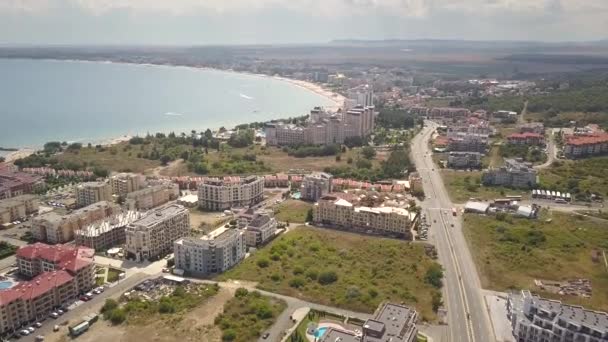 Vista Aérea Ciudad Sunny Beach Que Encuentra Orilla Del Mar — Vídeo de stock