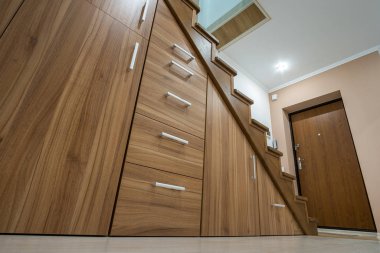 Modern mimarlık iç lüks koridor ile parlak ile woo