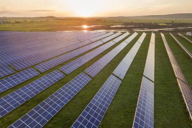 Mavi güneş fotoğraf voltaik paneller sistemi üreten yenilenebilir temiz