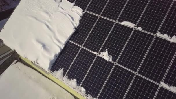 Closeup Surface House Roof Covered Solar Panels Winter Snow Top — Stok video