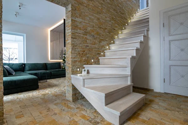 Elegante Escalera Contemporánea Madera Interior Casa Loft Interior Pasillo Moderno —  Fotos de Stock