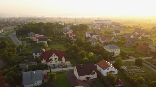 Vue Aérienne Zone Résidentielle Rurale Avec Des Maisons Privées Entre — Video