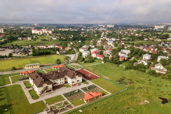 Vista Aérea Del Nuevo Edificio Prescool Zona Rural Residencial — Foto de Stock