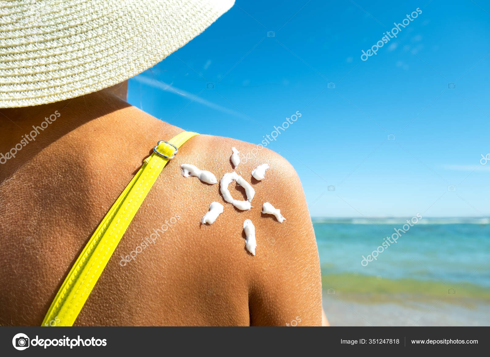 Back View Young Woman Tanning Beach Sunscreen Cream Sun Shape — Stock Photo  © bilanol.i.ua #351247818