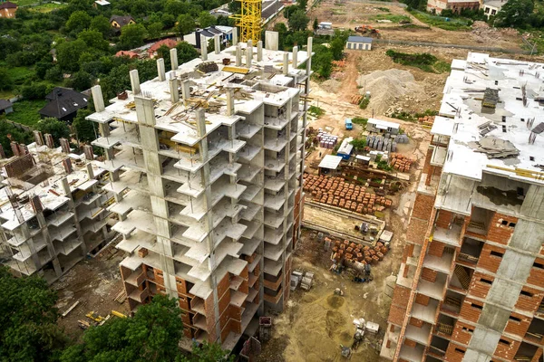 Luftaufnahme Eines Bau Befindlichen Turmhebekrans Und Betonrahmens Hoher Wohnhäuser Einer — Stockfoto