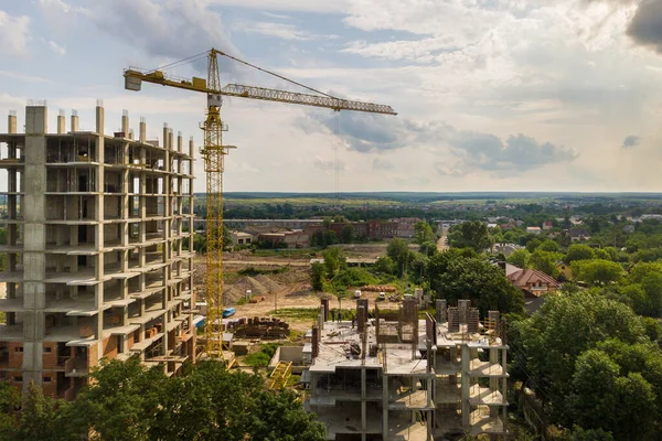 Luftaufnahme Von Turmhebekran Und Betonrahmen Eines Hohen Wohnhauses Bau Einer — Stockfoto