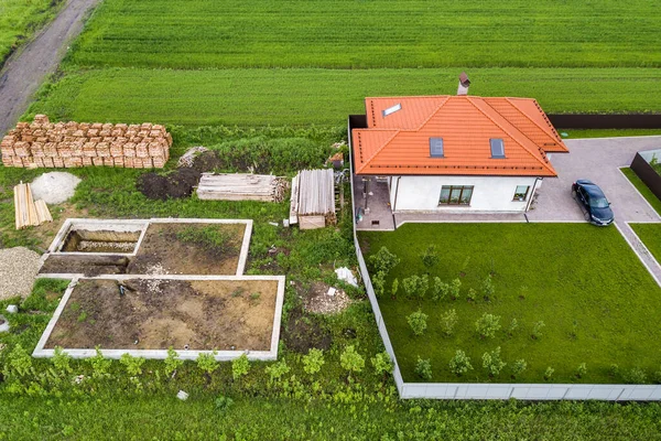 Vista Aérea Superior Una Casa Privada Con Ventanas Del Ático — Foto de Stock