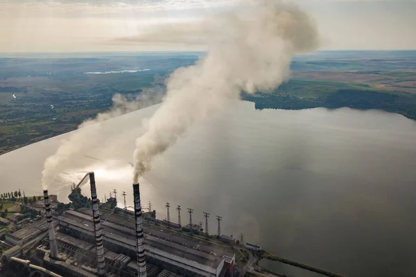 Vue Aérienne Hauts Tuyaux Cheminée Avec Fumée Grise Provenant Centrale — Photo