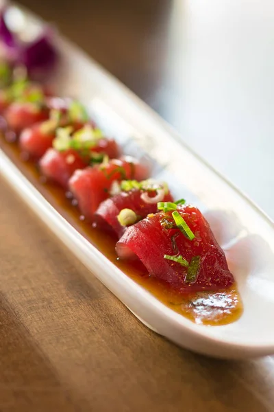 Πλάκα sashimi τόνου. — Φωτογραφία Αρχείου