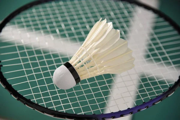 Raket üzerinde raketle 