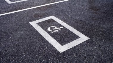 Engelliler için park