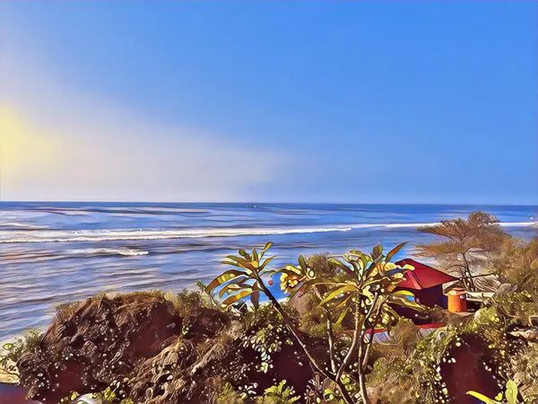 Journée ensoleillée à la plage. Nature tropicale au bord de la mer . — Photo