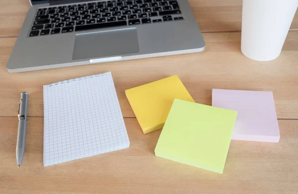 Office çalışma alanı