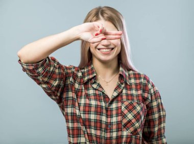 Anonim kız portresi