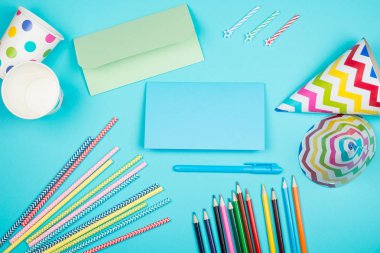 Doğum günü partisi nesneleri