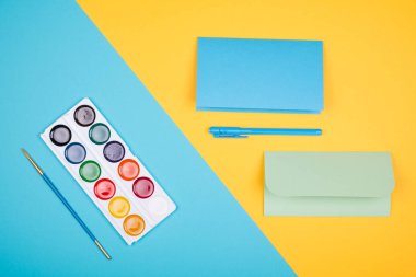 Boş tebrik kartları