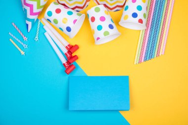 Doğum günü partisi nesneleri