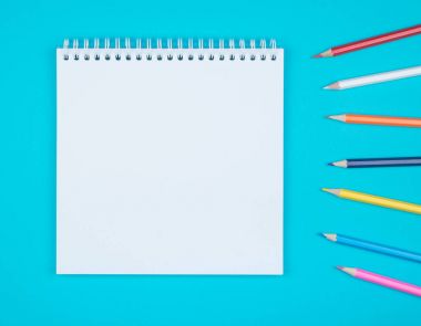 Renkli Kalemler Ayarlandı