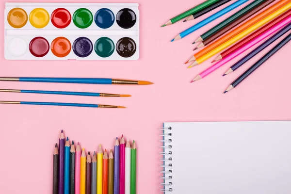 Conjunto de lápices de colores — Foto de Stock