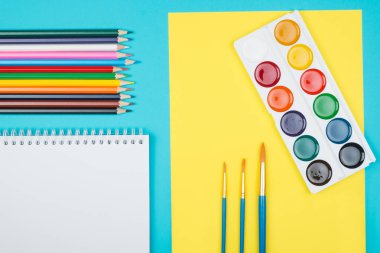 Renkli Kalemler Ayarlandı