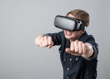 Sanal gerçeklikteki adam