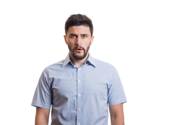 Retrato de un joven barbudo — Foto de Stock