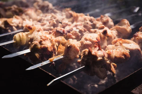 Marinated Chicken Kabobs Cooking Meat Fire Close — Stock Photo, Image