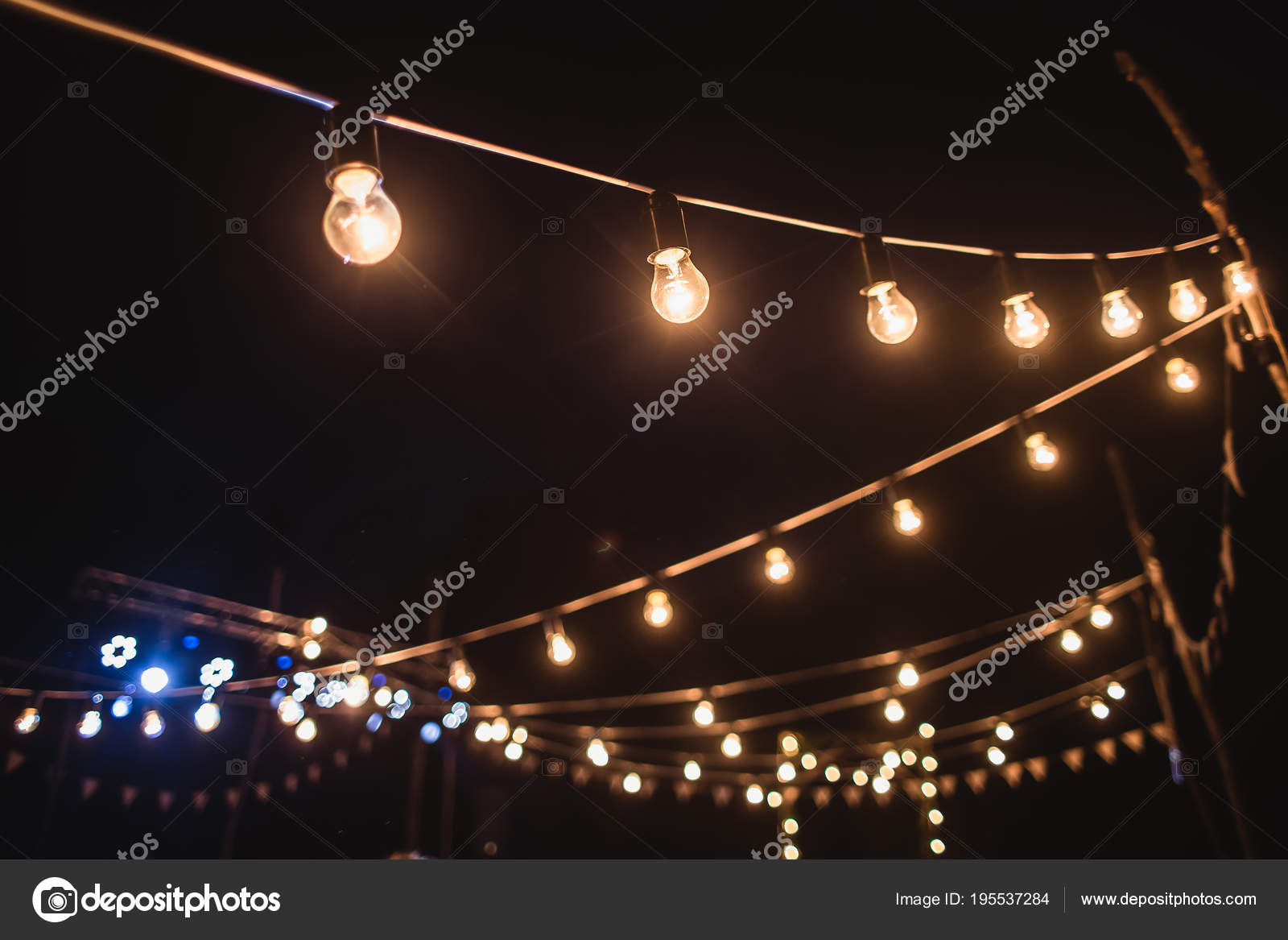 A garland of light bulbs in the decoration of the night ceremony — Stock  Photo © 1odinmig.gmail.com #195537284, image size:1600x1167