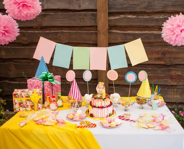 Candy Bar Urodzinach Dzieci — Zdjęcie stockowe