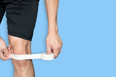 spor adamı bant diz yaralanması kullan metin için kopyalama alanını koru