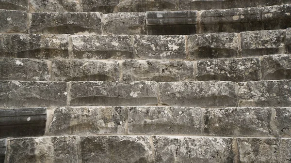 Tarihi eski antik kent Aspendos amfitiyatro ayrıntı görünümünü adımları Antalya.-Türkiye