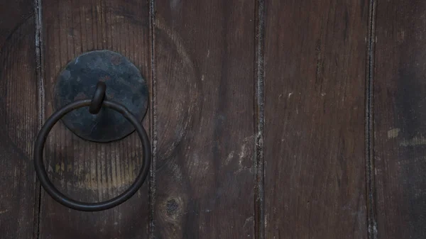 Eski kapı tokmağı ile kopya alanı, Antik şehir Aspendos, Antalya - Türkiye